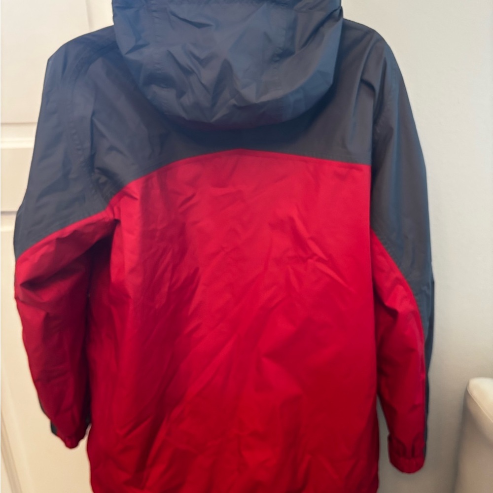 Women's L 12-14 REI rain jacket windbreaker Red gray hooded - Picture 2 of 2